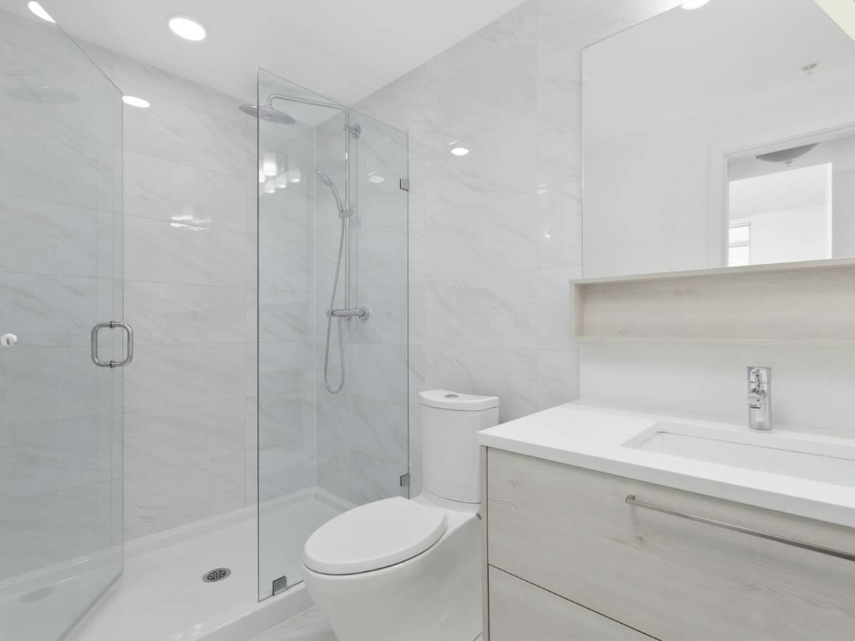 4458 Beresford Street, Burnaby, BC, V5H 0J1 - 9