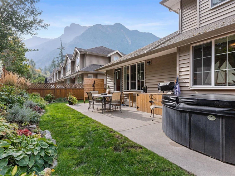 24-1175 7th Avenue, Hope, BC, V0X 1L4 - 25