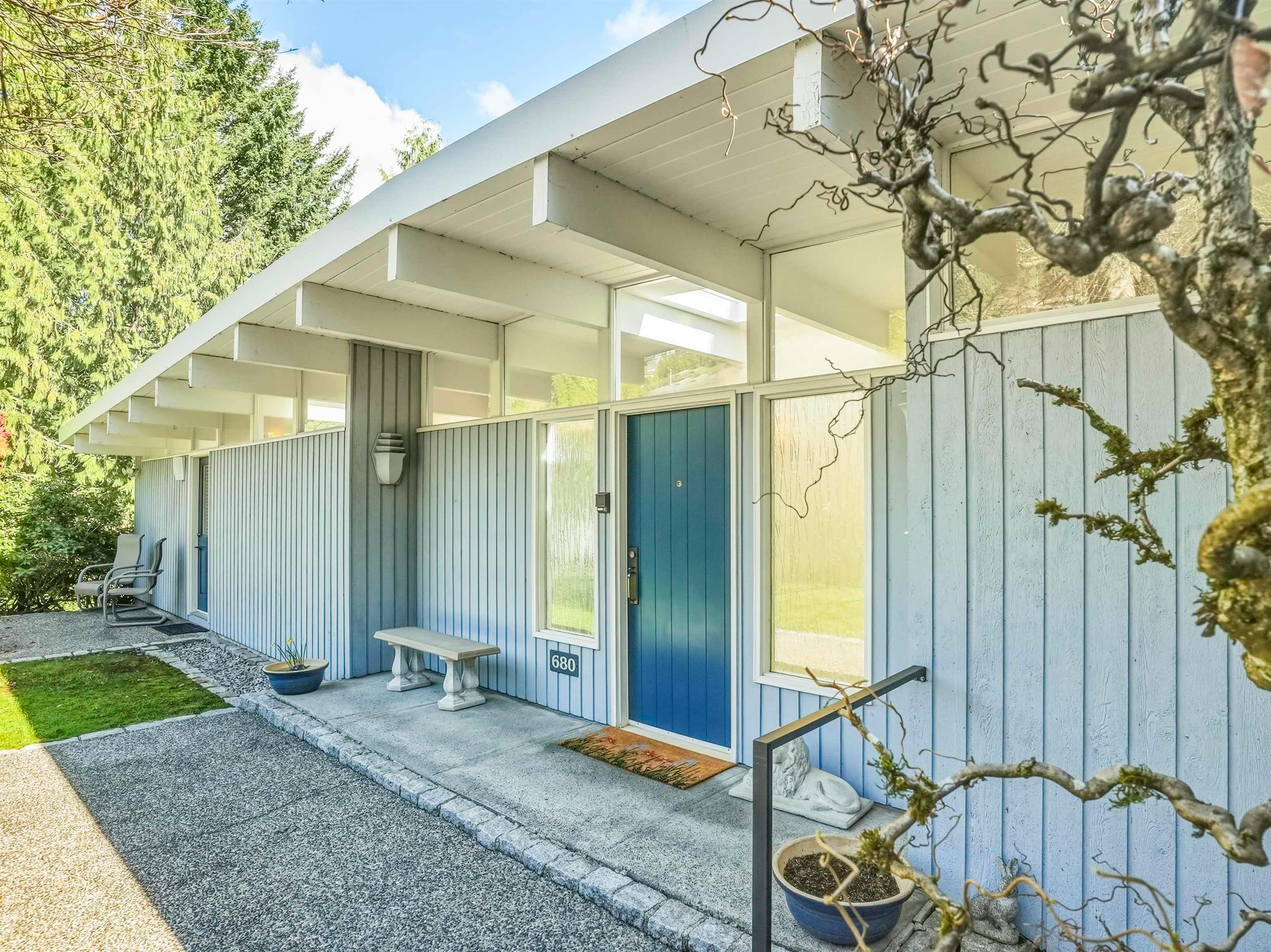 680 St. Andrews Road, West Vancouver, BC, V7S 1V6 - 4