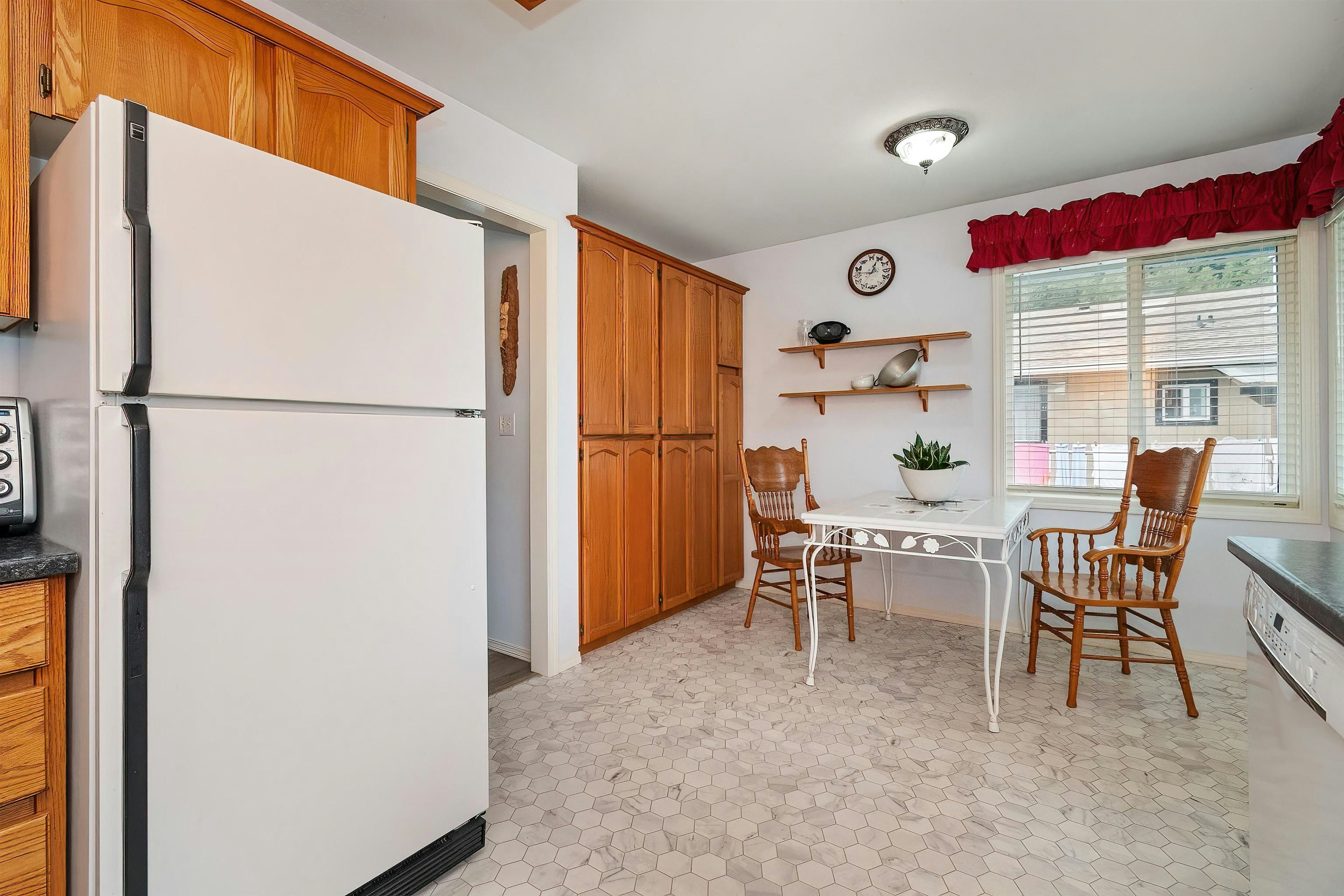 425 Hadway Drive, Harrison Hot Springs, BC, V0M 1K0 - 13