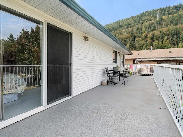 425 Hadway Drive, Harrison Hot Springs, BC, V0M 1K0 - 32