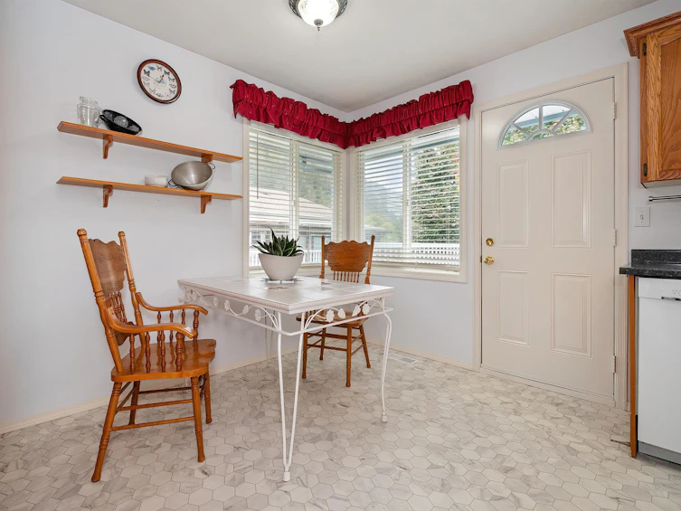 425 Hadway Drive, Harrison Hot Springs, BC, V0M 1K0 - 15