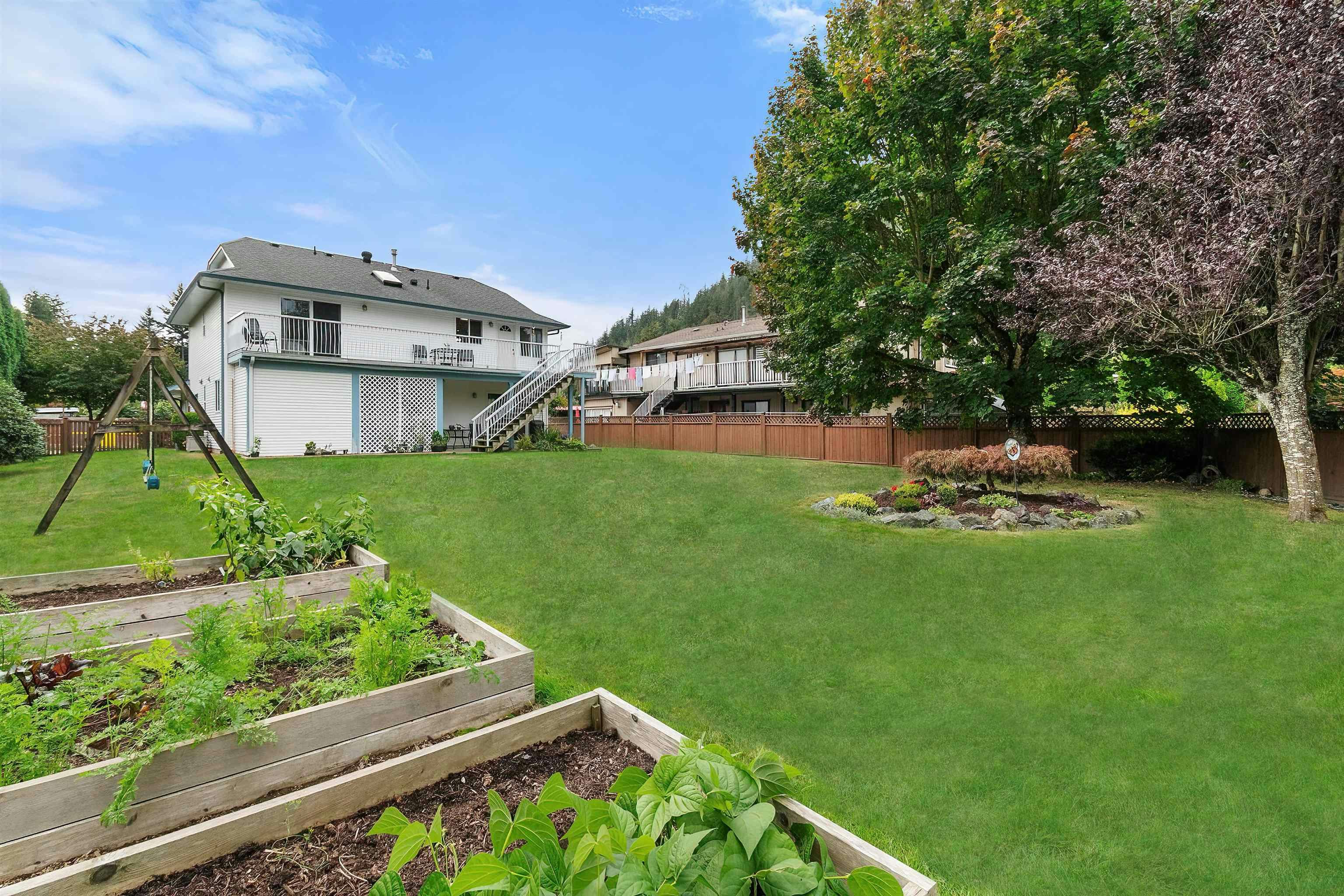 425 Hadway Drive, Harrison Hot Springs, BC, V0M 1K0 - 36
