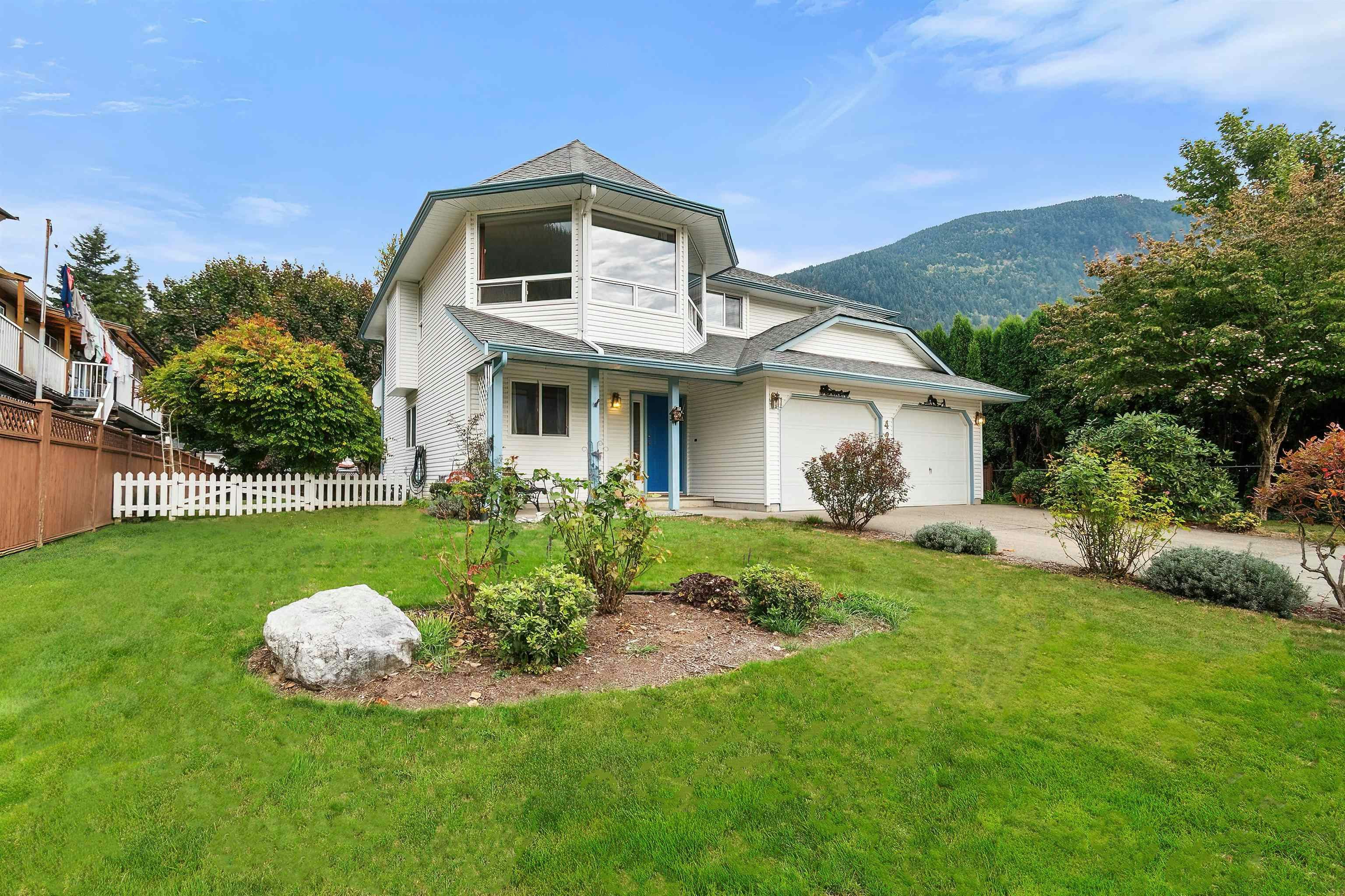 425 Hadway Drive - 2