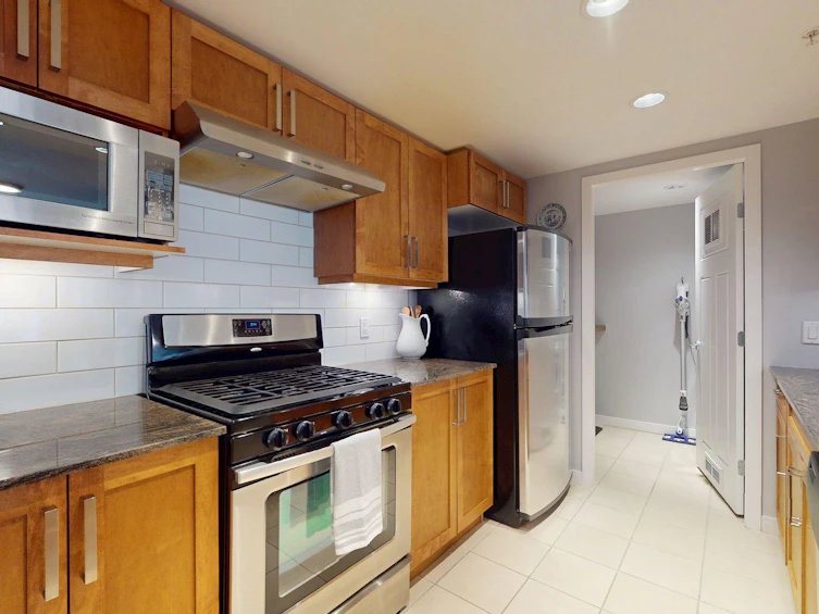 213-1212 Main Street, Squamish, BC, V8B 0S1 - 17
