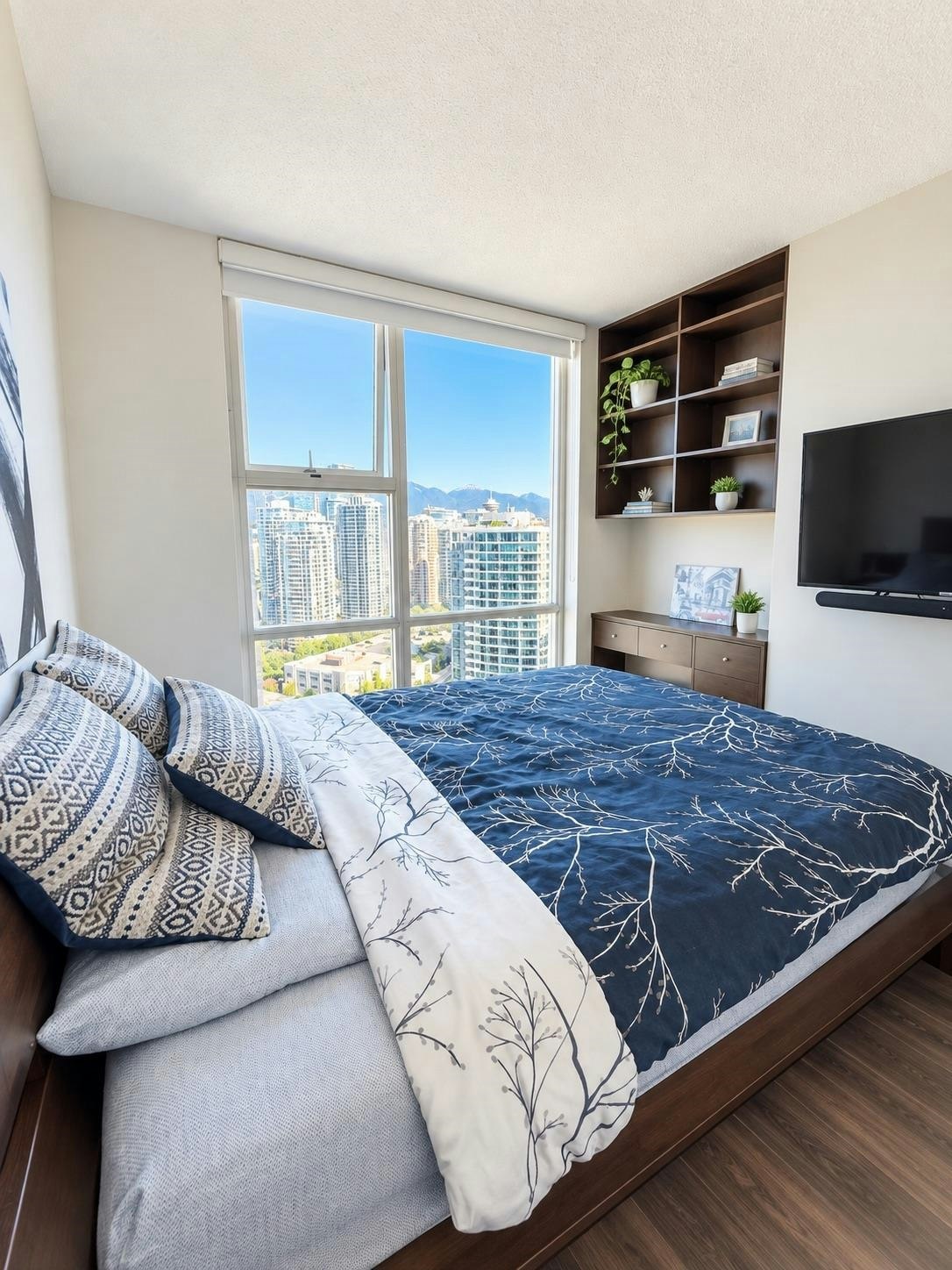 3305-193 Aquarius Mews, Vancouver, BC, V6Z 2Z2 - 10