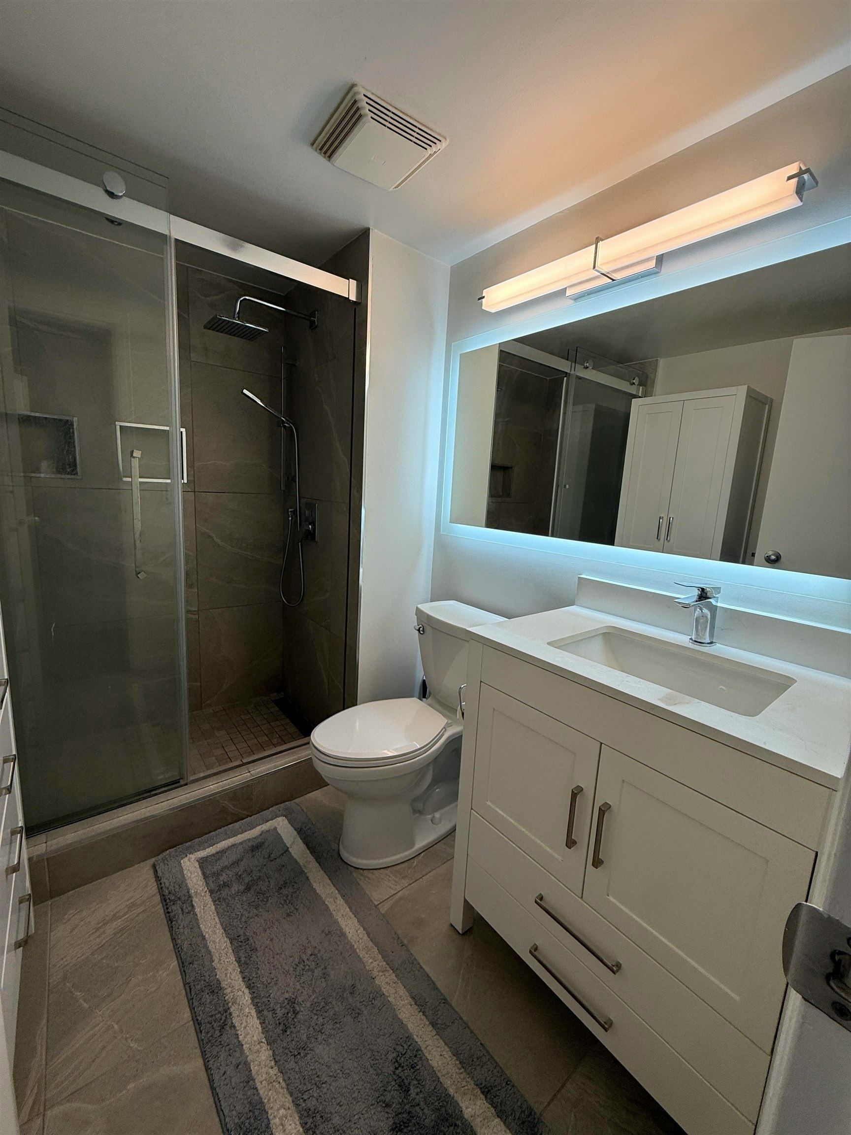 3305-193 Aquarius Mews, Vancouver, BC, V6Z 2Z2 - 13