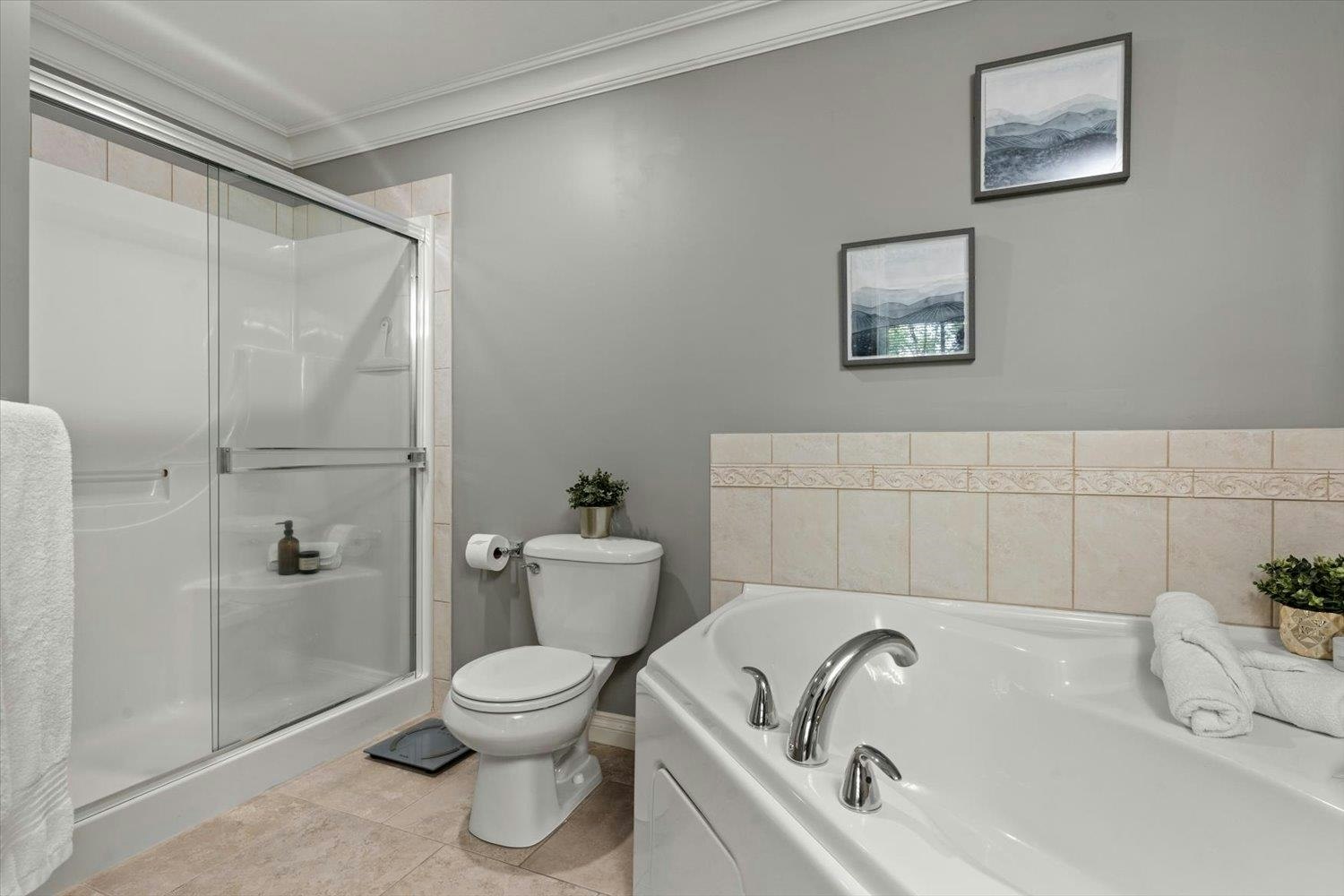 313-32729 Garibaldi Drive, Abbotsford, BC, V2T 0A6 - 23