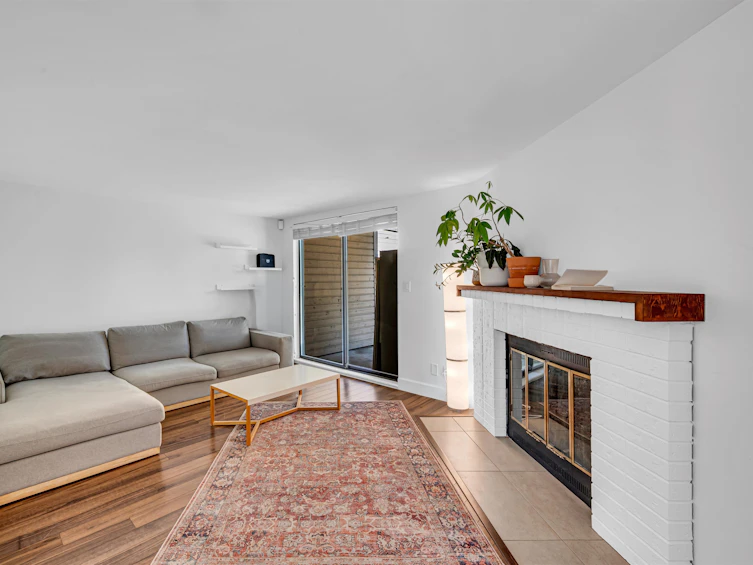 7237 Quatsino Drive, Vancouver, BC, V5S 4C2 - 4