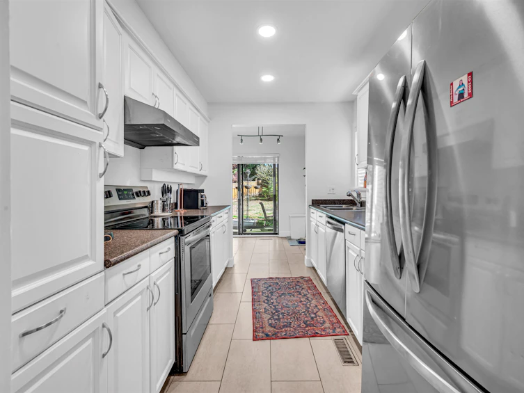 7237 Quatsino Drive, Vancouver, BC, V5S 4C2 - 7