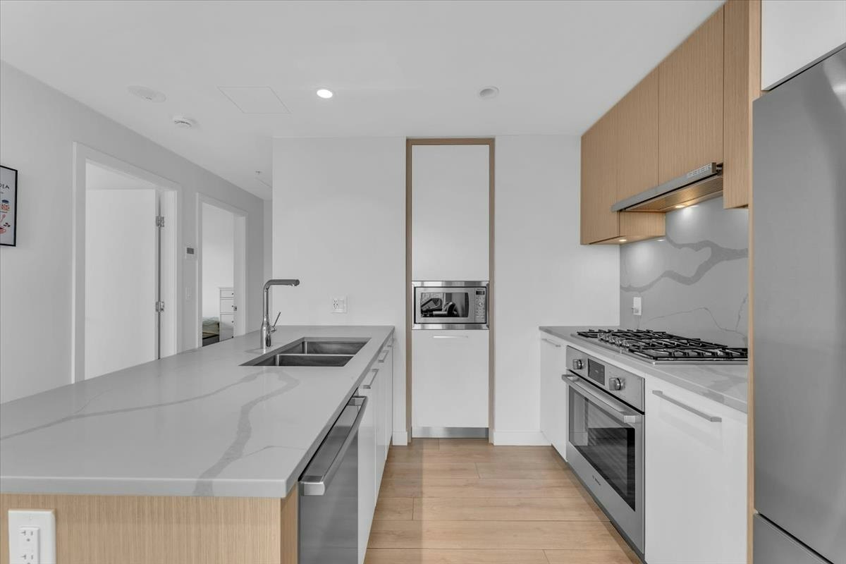3305-567 Clarke Road - 3