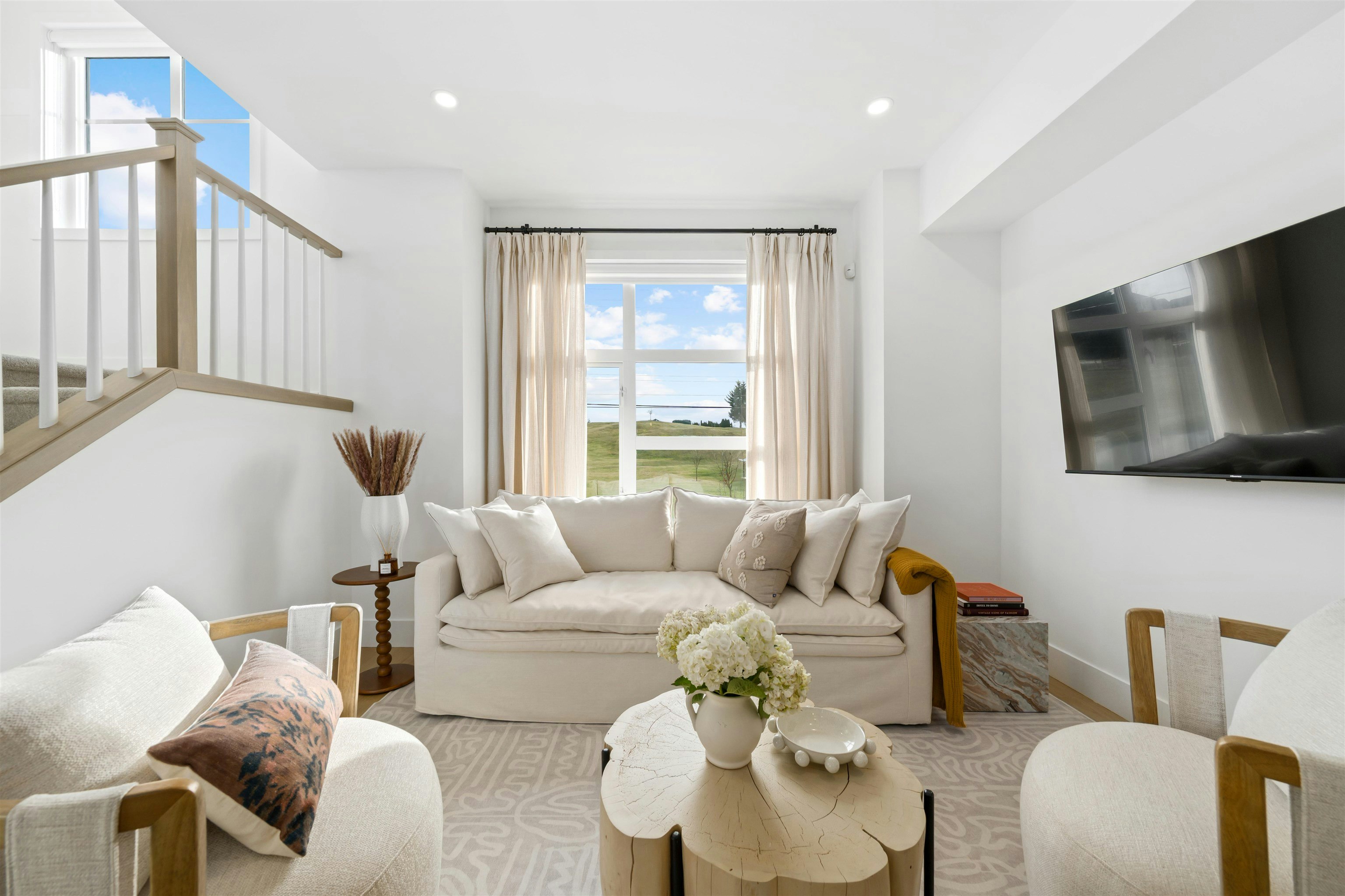 8-32929 Cherry Avenue - 4