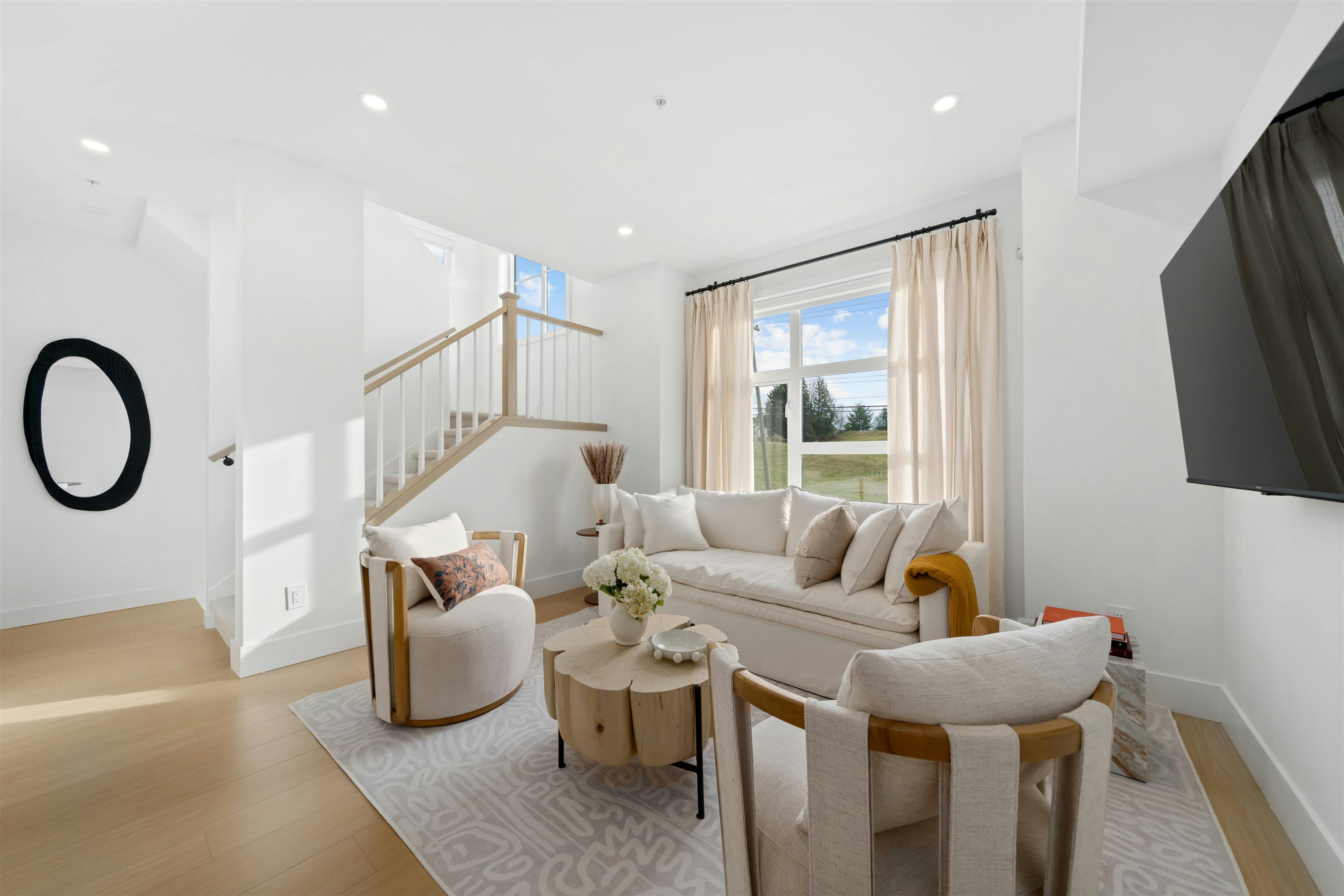 8-32929 Cherry Avenue - 5