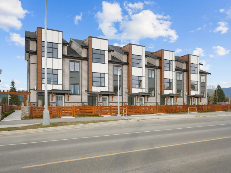 8-32929 Cherry Avenue, Mission, BC, V2V 2V1