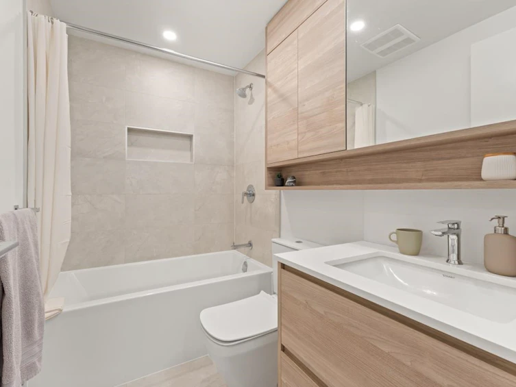1702-585 Austin Avenue, Coquitlam, BC, V3K 0G6 - 14