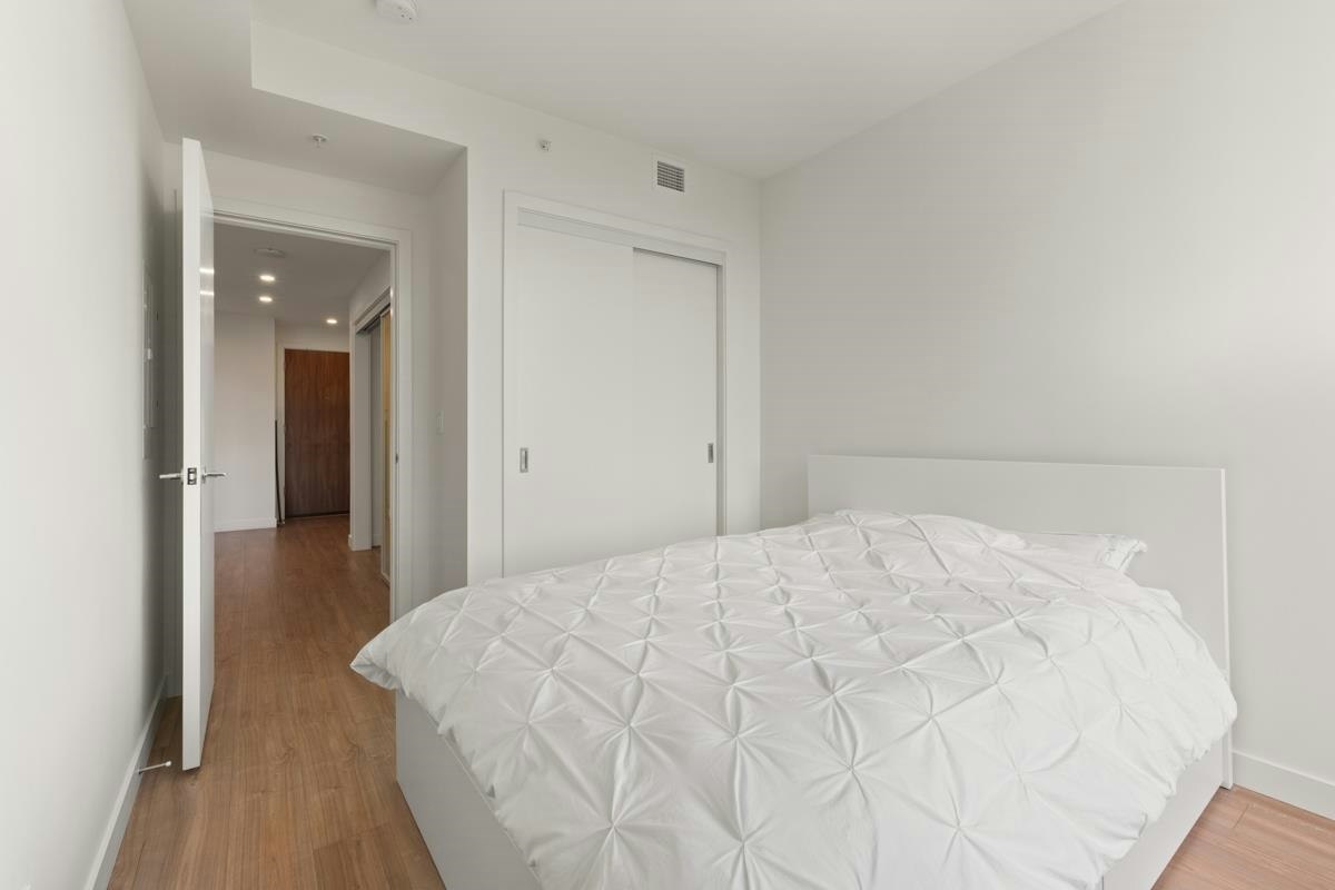 1702-585 Austin Avenue, Coquitlam, BC, V3K 0G6 - 11