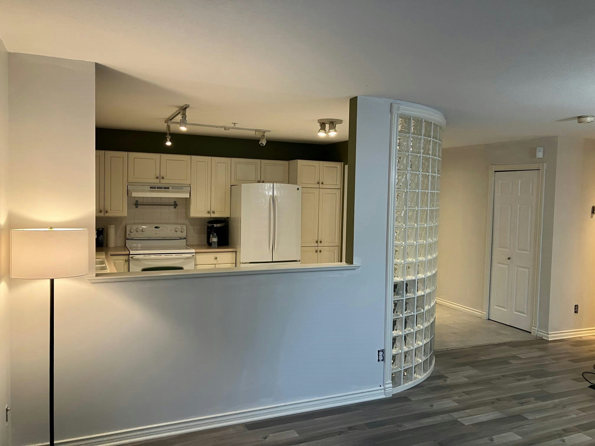 111-2575 Ware Street - 5