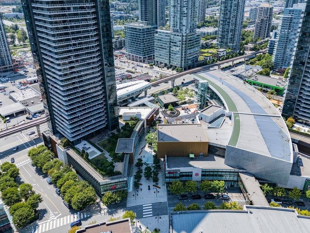 4705-1955 Alpha Way, Burnaby, BC, V5C 0K6 - 33