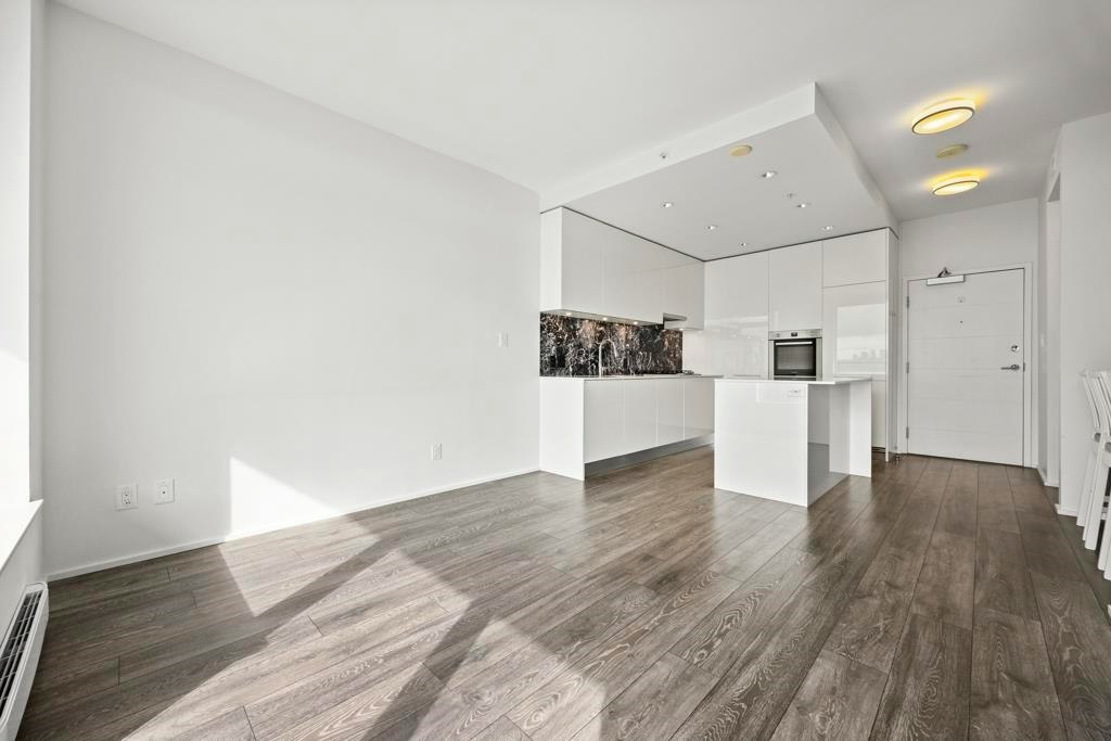 4705-1955 Alpha Way, Burnaby, BC, V5C 0K6 - 9
