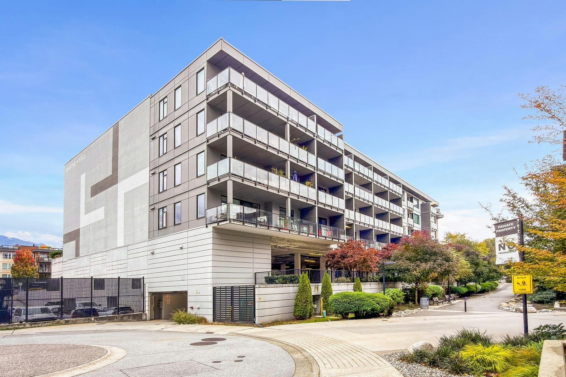 209-725 Marine Drive, North Vancouver, BC, V7M 0G2