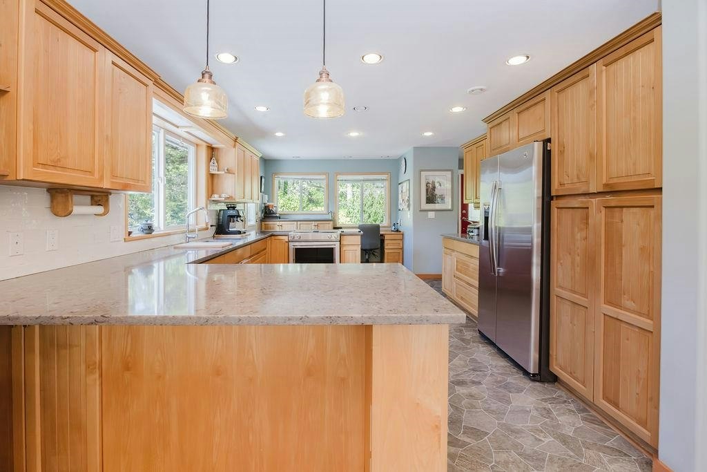 12800 Mainsail Road, Pender Harbour Egmont, BC, V0N 2H1 - 21