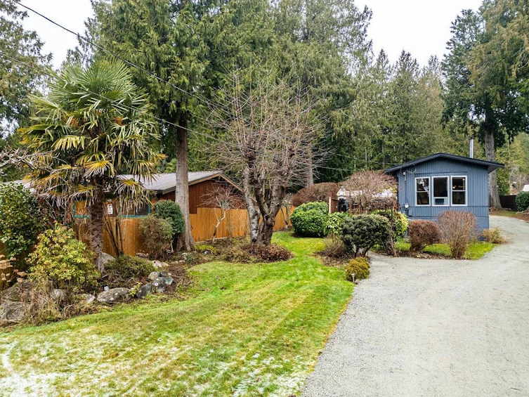 3366 Richards Road, Roberts Creek, BC, V0N 2W2 - 35