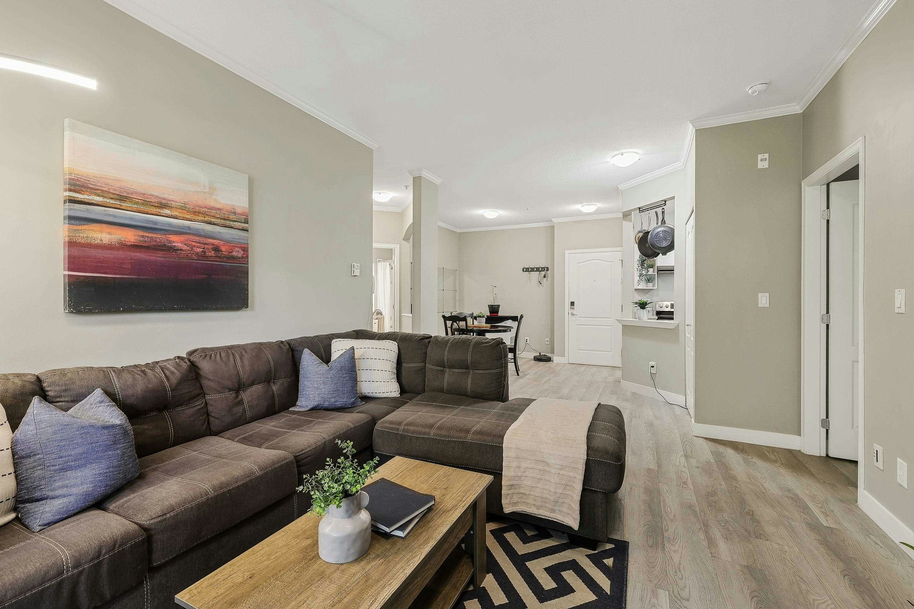 107-20239 Michaud Crescent - 4