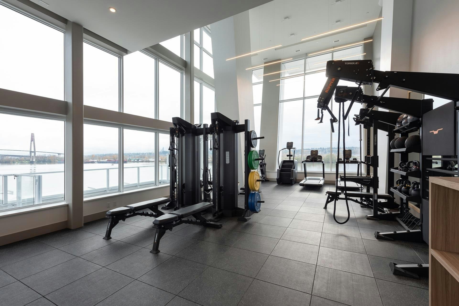 4002-680 Quayside Drive - 2