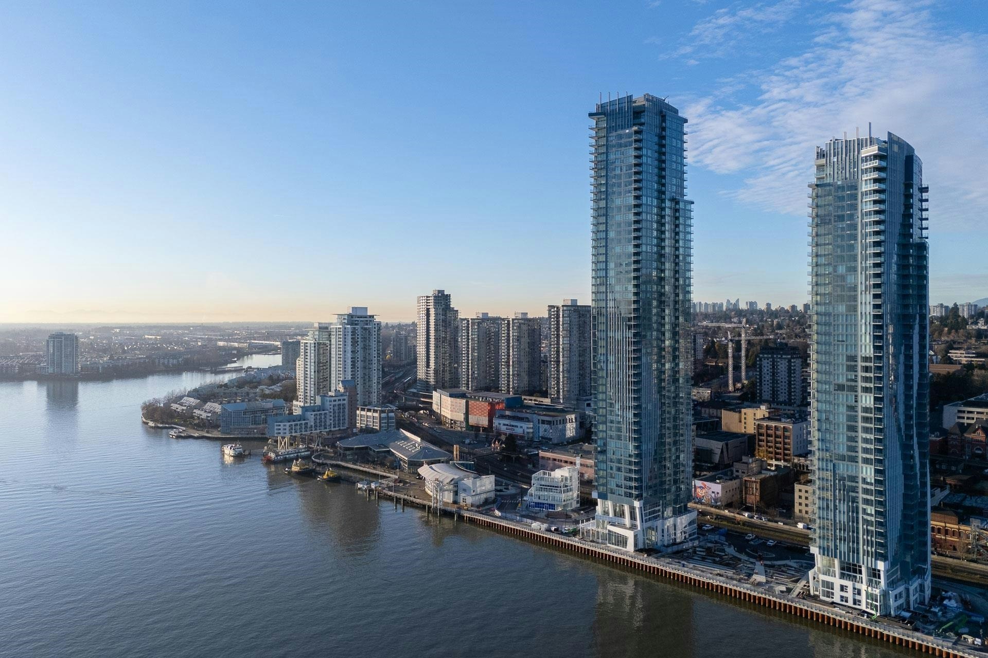 4002-680 Quayside Drive, New Westminster, BC, V3M 0P2