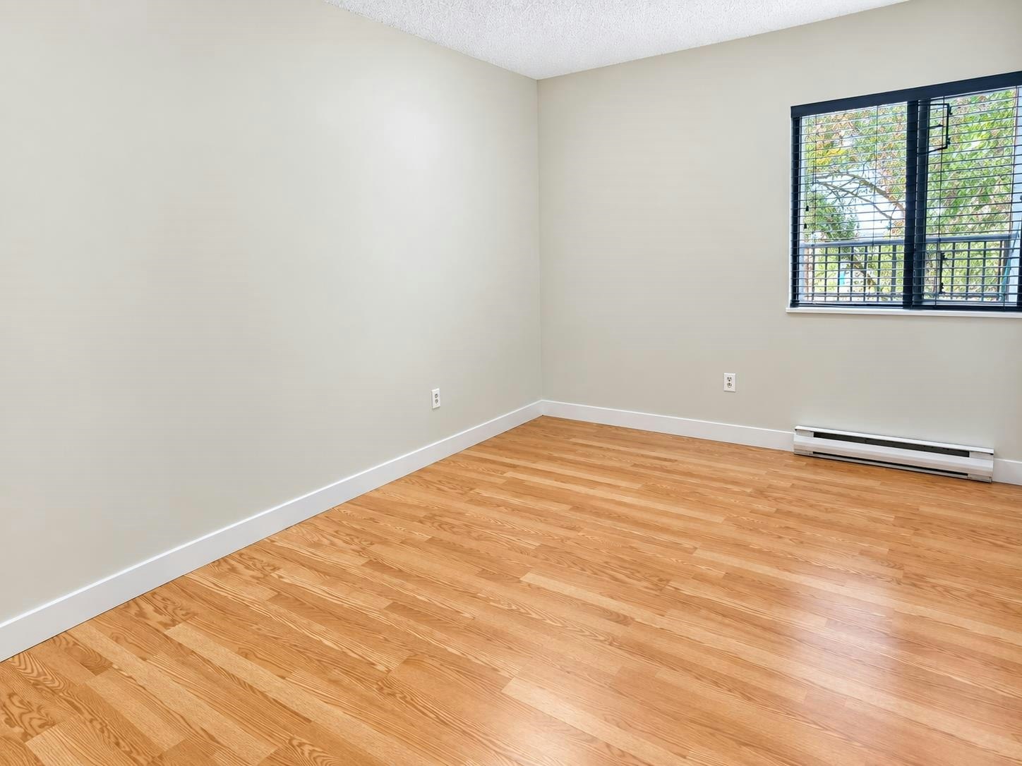 205-8231 Granville Avenue, Richmond, BC, V6Y 3A4 - 8