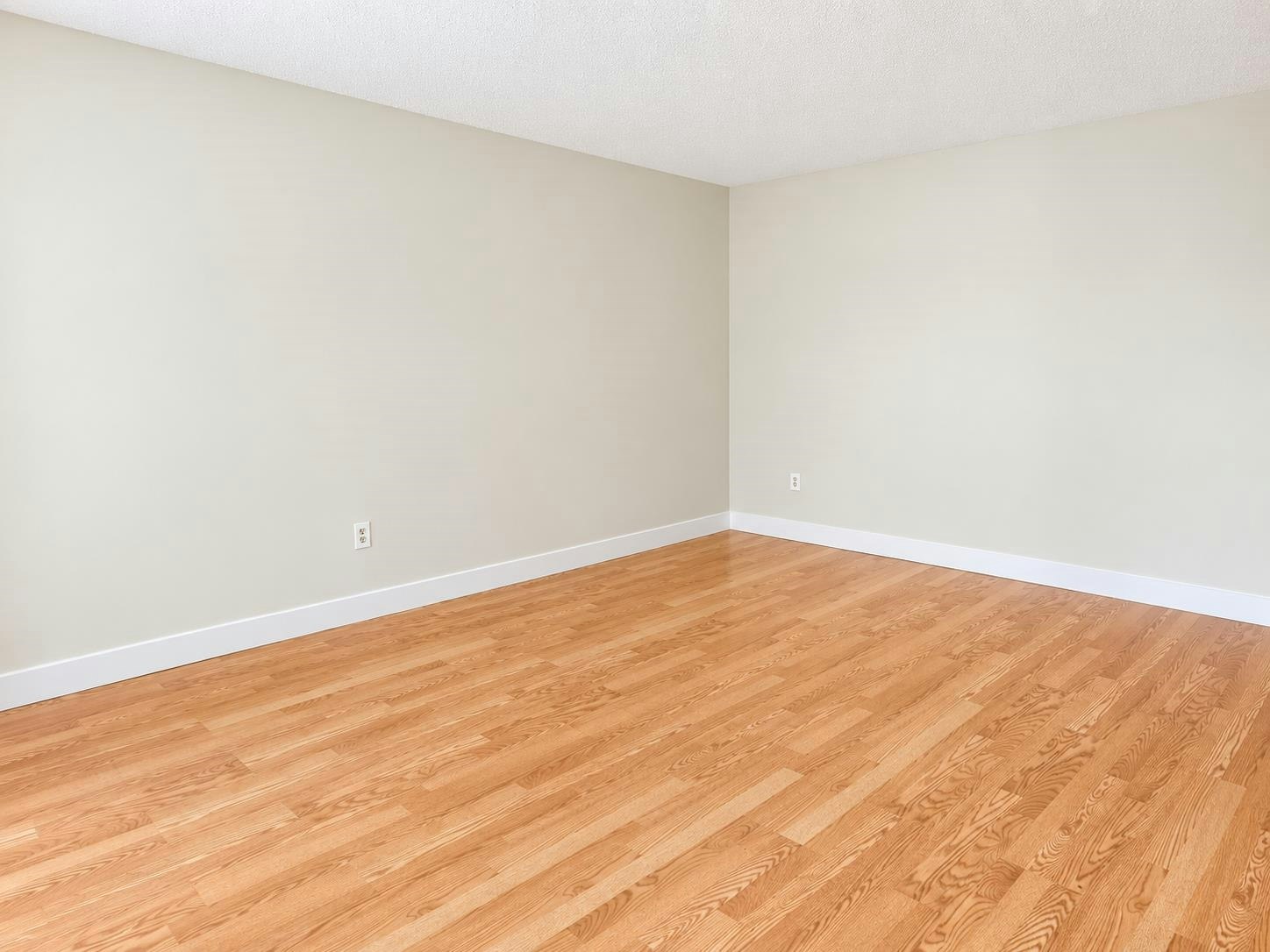 205-8231 Granville Avenue - 2