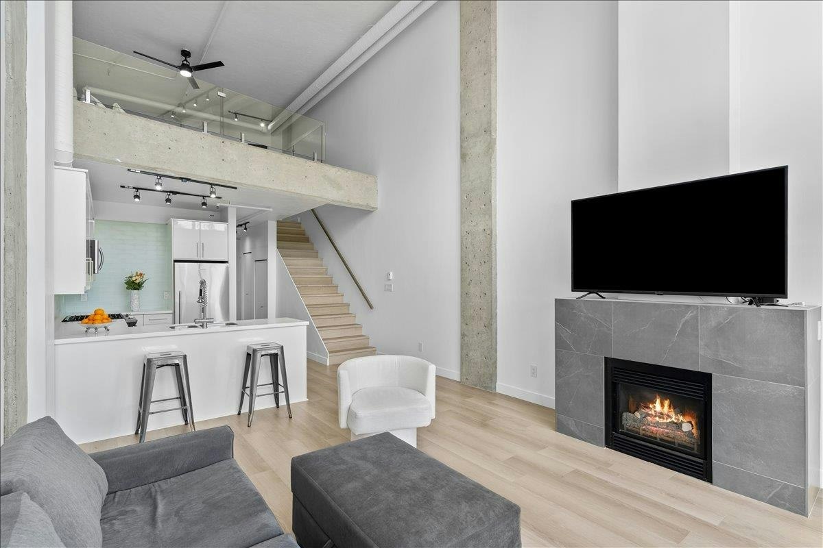 309-27 Alexander Street, Vancouver, BC, V6A 1B2 - 6