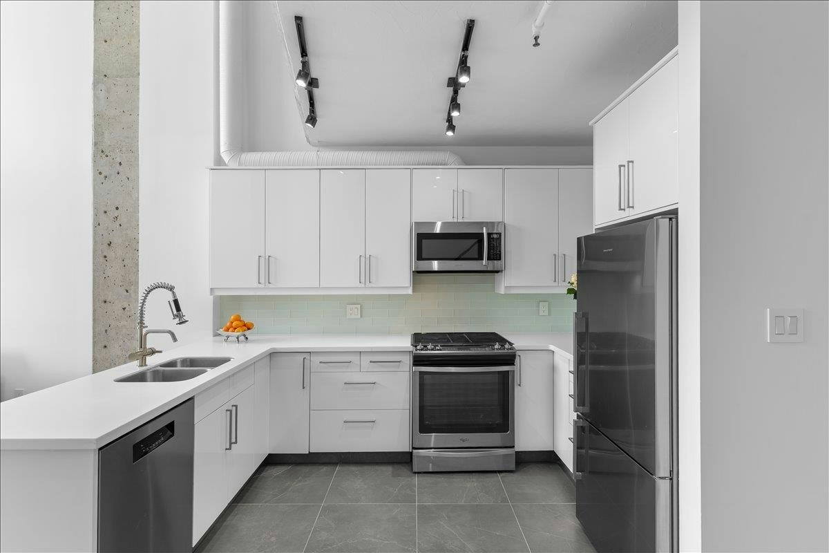 309-27 Alexander Street, Vancouver, BC, V6A 1B2 - 18