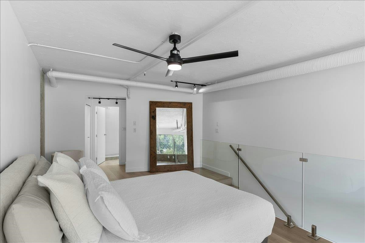 309-27 Alexander Street, Vancouver, BC, V6A 1B2 - 28