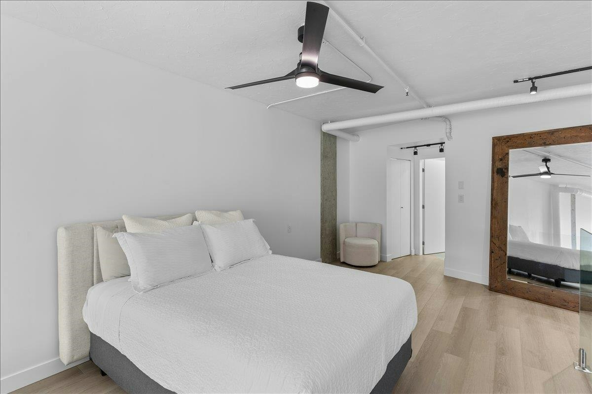 309-27 Alexander Street, Vancouver, BC, V6A 1B2 - 27