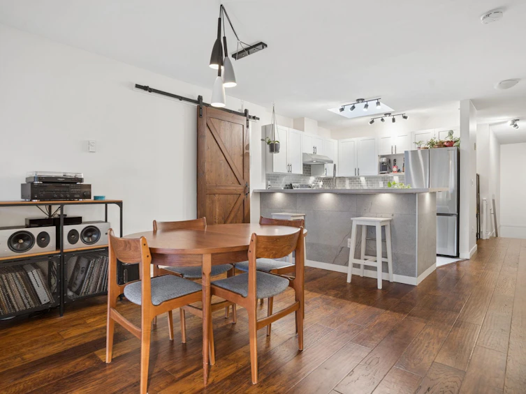 305-1707 Charles Street, Vancouver, BC, V5L 2T6 - 12