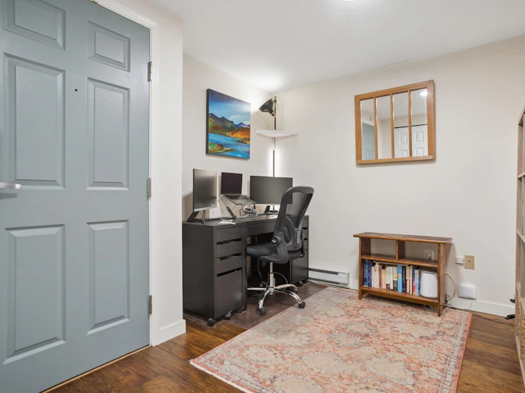 305-1707 Charles Street, Vancouver, BC, V5L 2T6 - 24