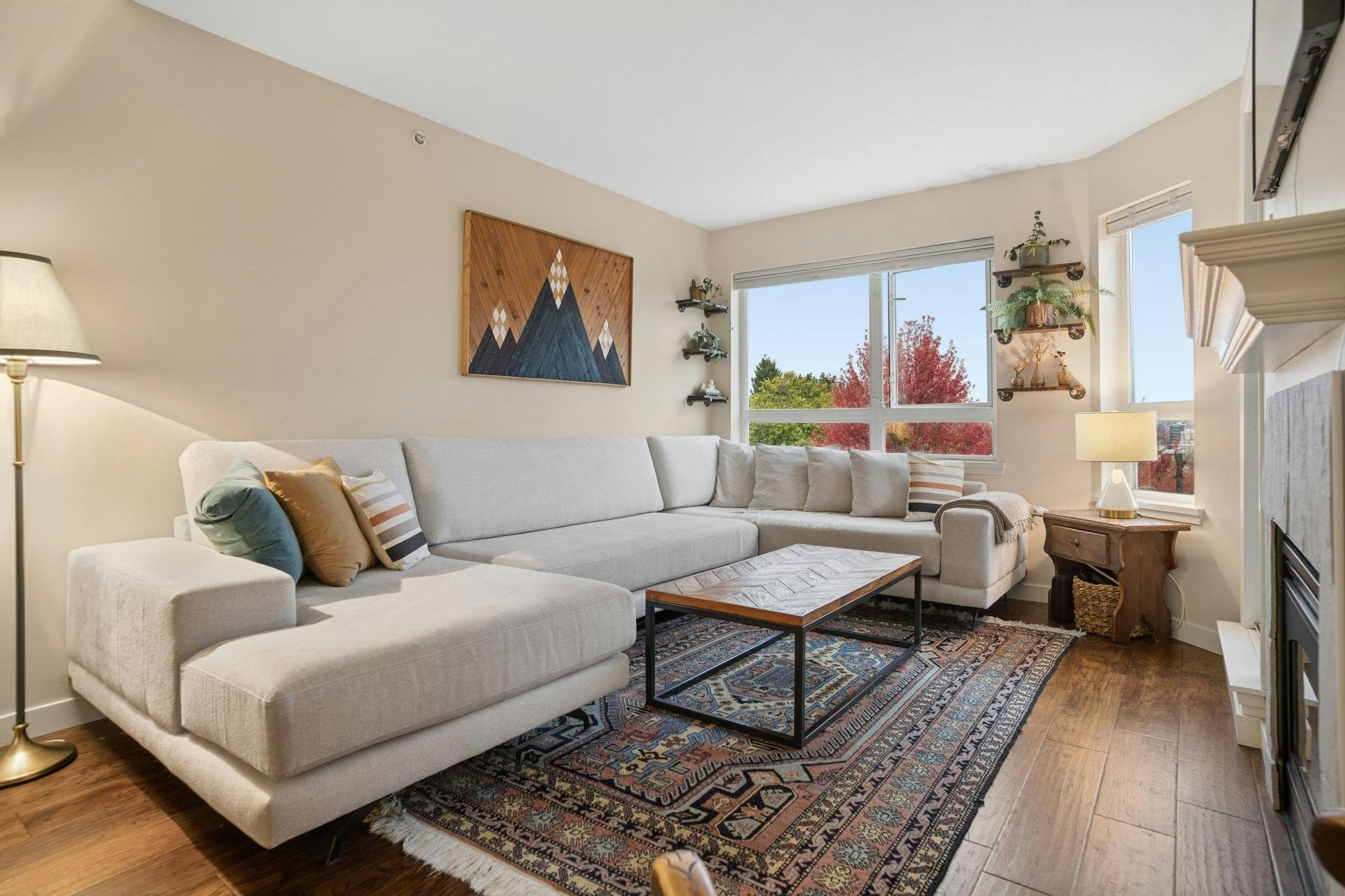 305-1707 Charles Street - 5