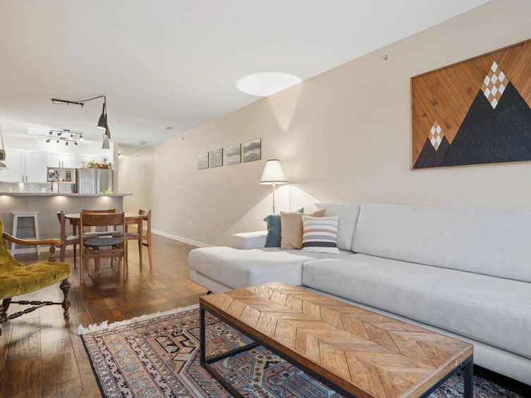 305-1707 Charles Street, Vancouver, BC, V5L 2T6 - 6