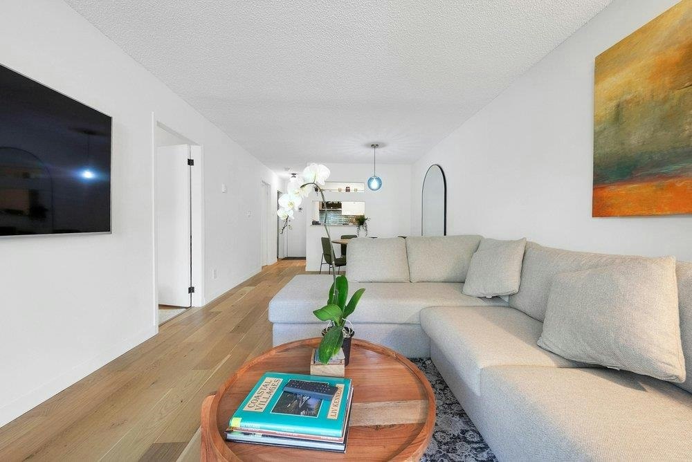 208-2119 Bellevue Avenue, West Vancouver, BC, V7V 1C2 - 18