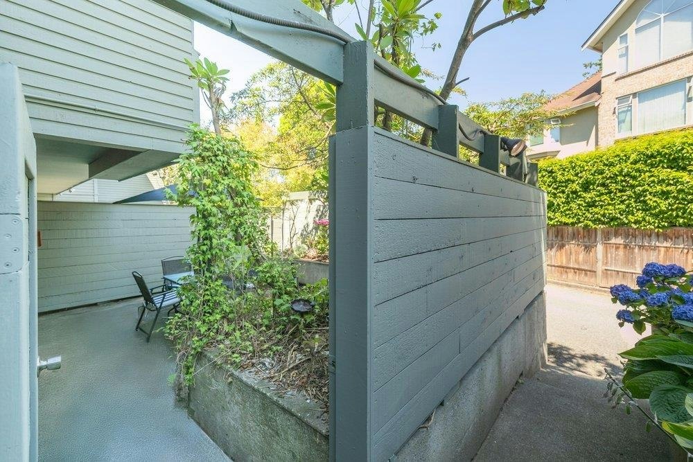 208-2119 Bellevue Avenue, West Vancouver, BC, V7V 1C2 - 17