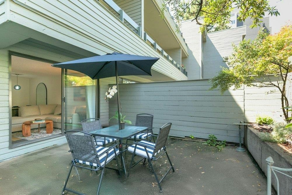 208-2119 Bellevue Avenue, West Vancouver, BC, V7V 1C2 - 14