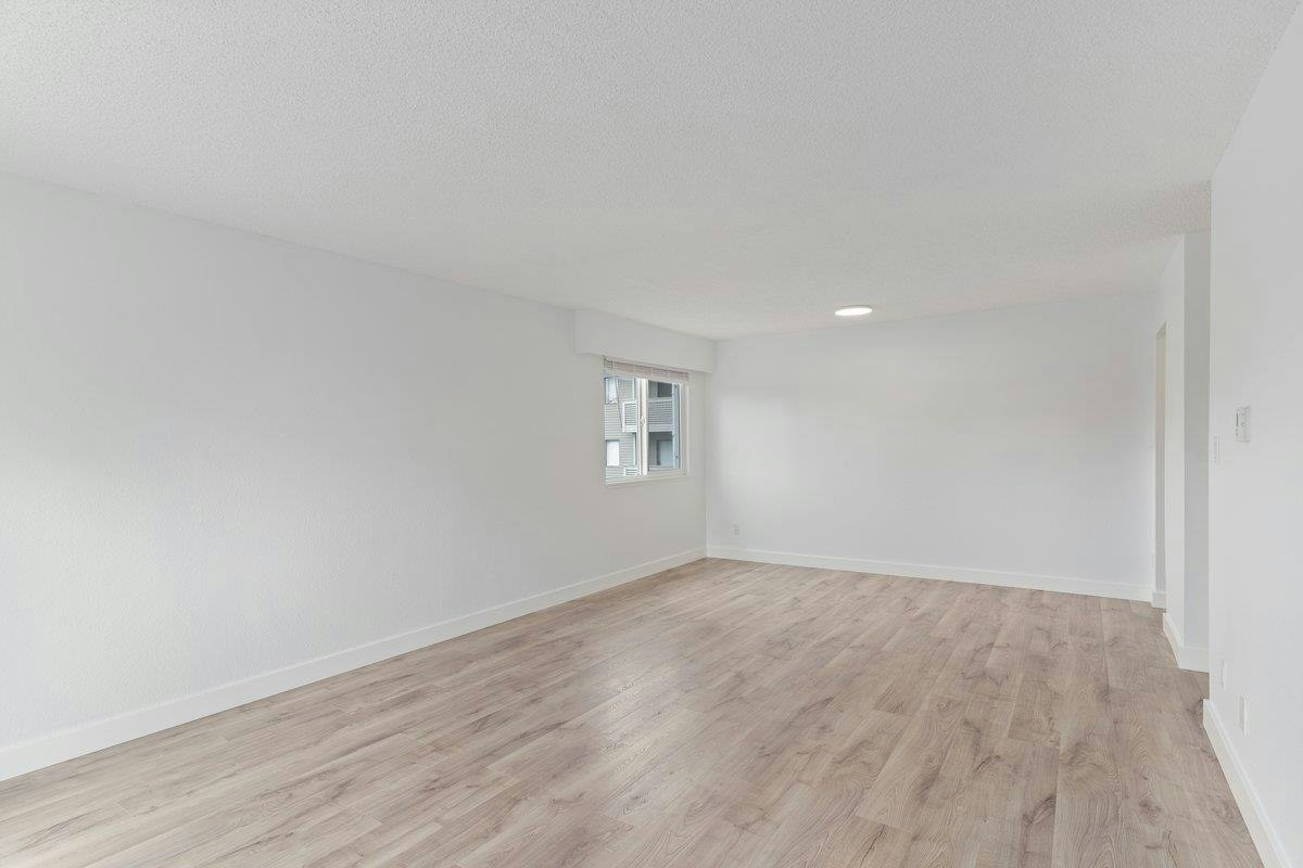 212-12096 222 Street, Maple Ridge, BC, V2X 5W1 - 14