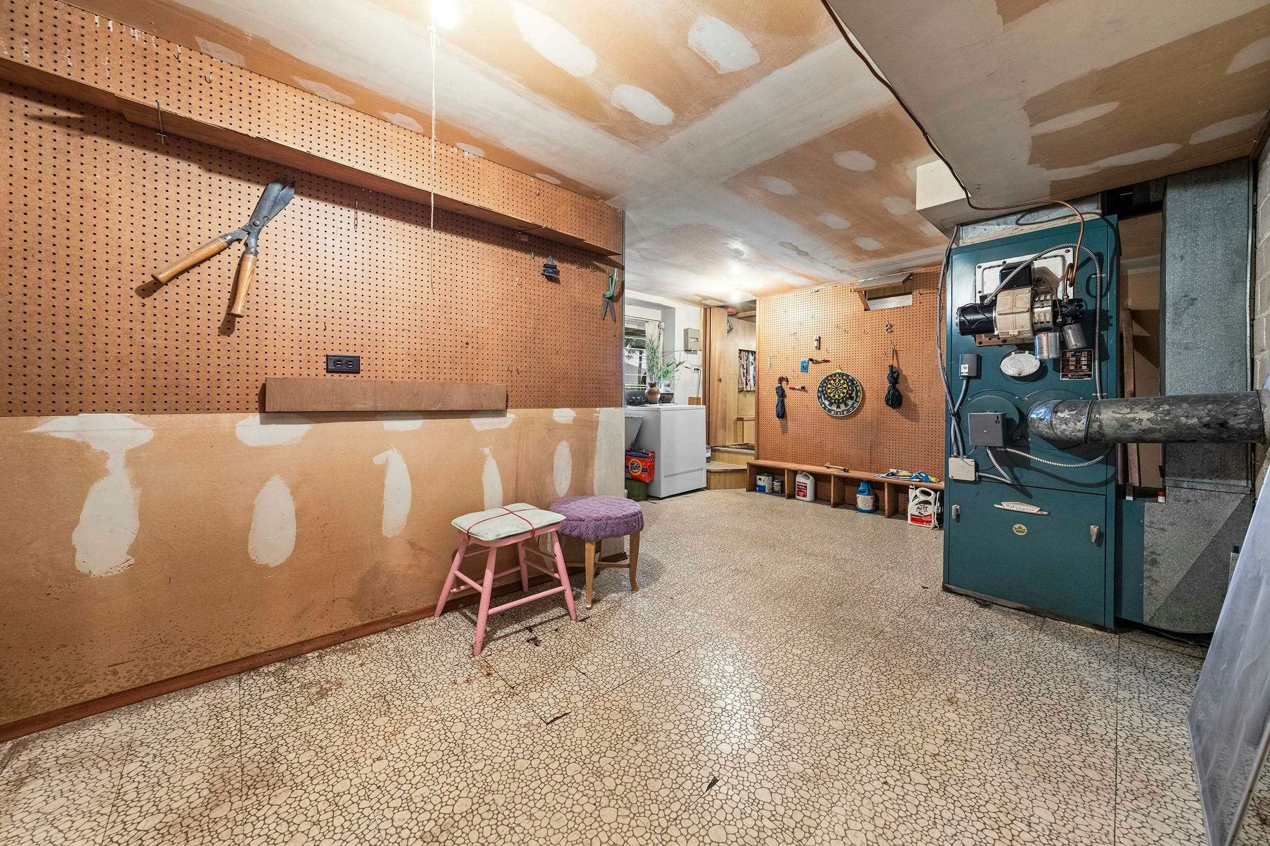 3281 E 2nd Avenue, Vancouver, BC, V5M 1G2 - 23