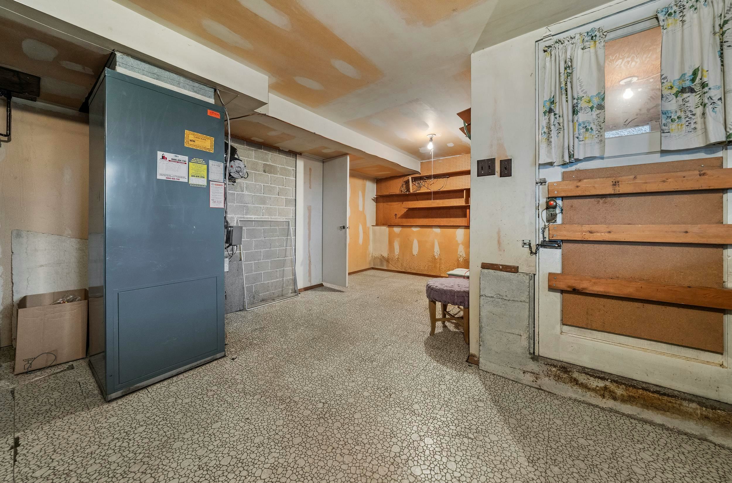 3281 E 2nd Avenue, Vancouver, BC, V5M 1G2 - 24