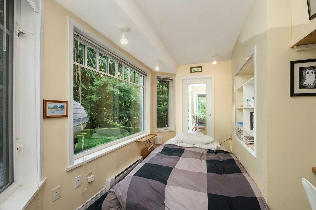 2442 Grant Road, Roberts Creek, BC, V0N 2W5 - 19