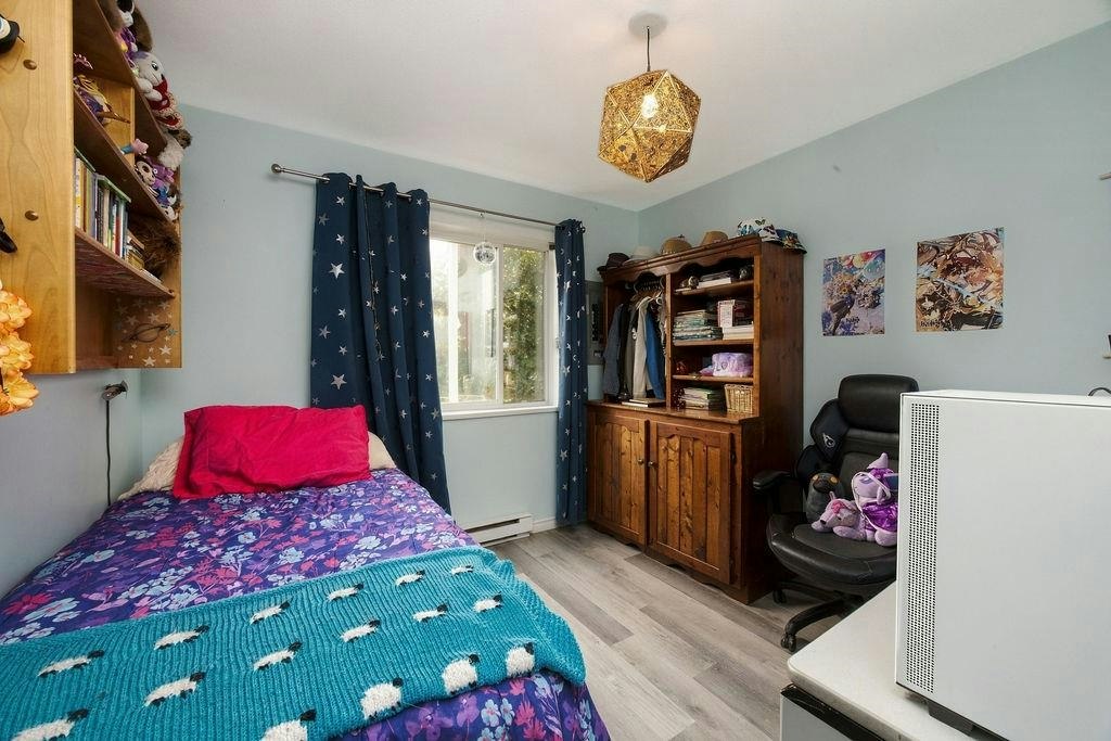 2442 Grant Road, Roberts Creek, BC, V0N 2W5 - 40