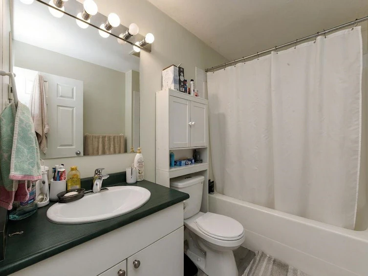 2442 Grant Road, Roberts Creek, BC, V0N 2W5 - 38