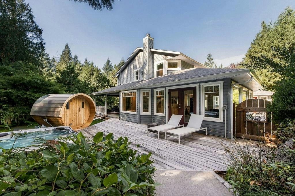 2442 Grant Road, Roberts Creek, BC, V0N 2W5 - 4