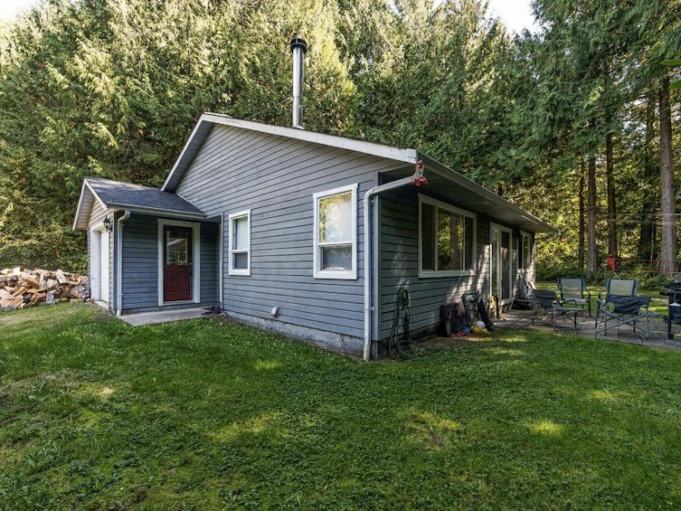 2442 Grant Road, Roberts Creek, BC, V0N 2W5 - 34